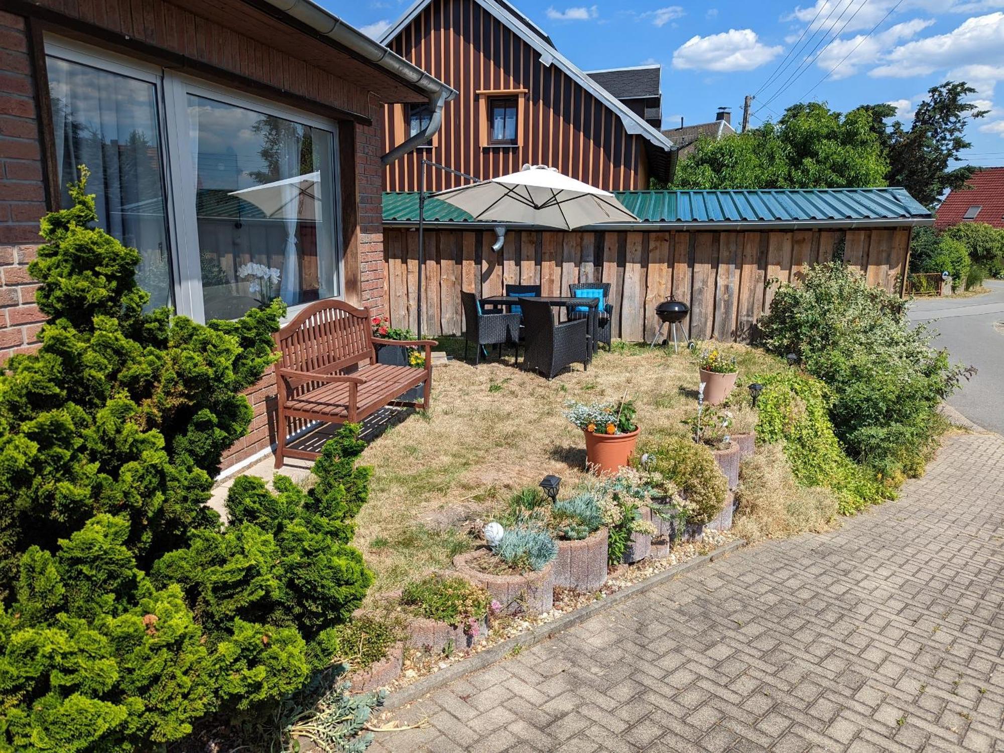 W4 - Urlaubsmagie- Pool, Terrasse, Barbecue Apartment Lichtenhain  Bagian luar foto
